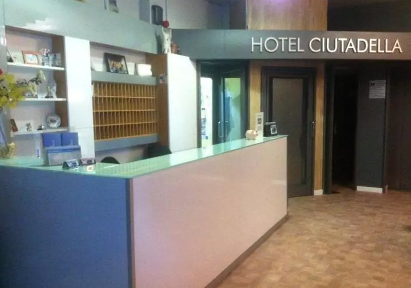 Fotos del hotel Ciutadella:  25