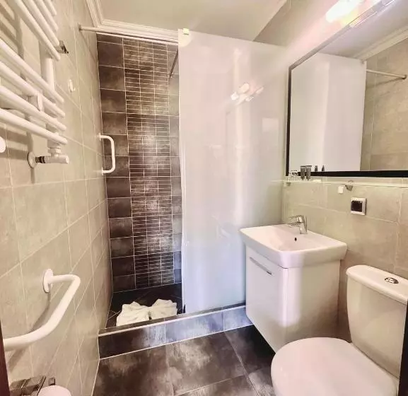 Fotos del hotel Irys:  7