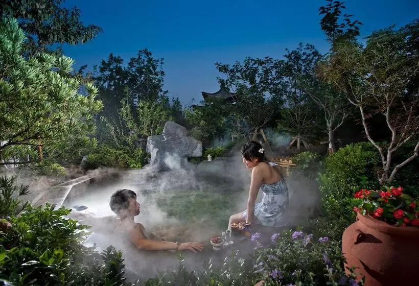 Fotos del hotel Nanjing Greenland Yuhao Hot Spring:  2