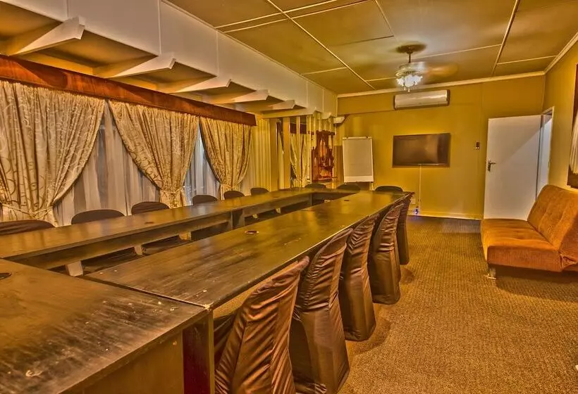 Fotos del hotel Dersley Manor:  4