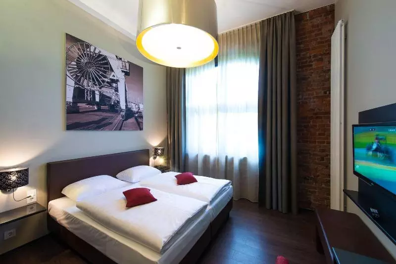 Fotos del hotel Volksschule:  25