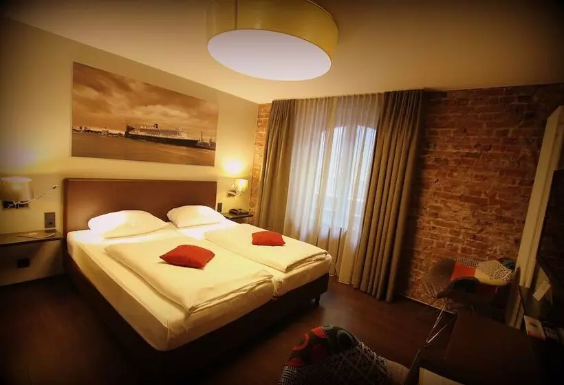 Fotos del hotel Volksschule:  21