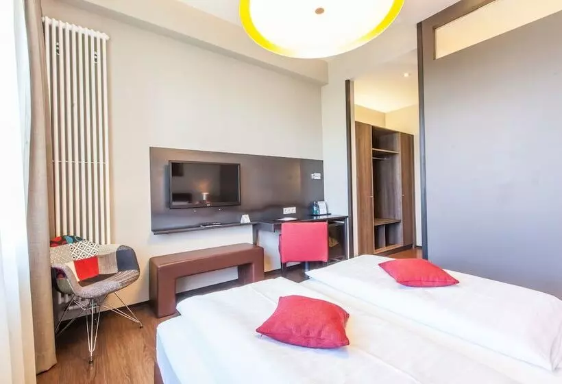 Fotos del hotel Volksschule:  9