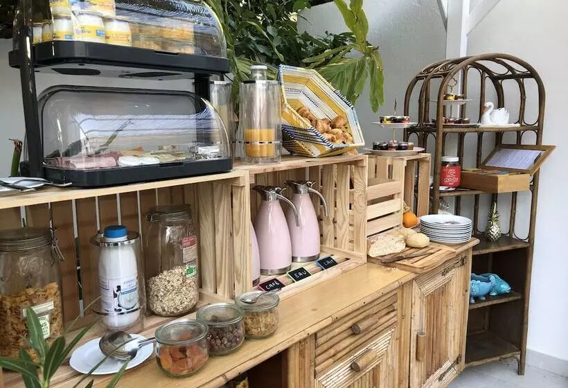 Fotos del hotel Hôtel Mademoiselle:  25