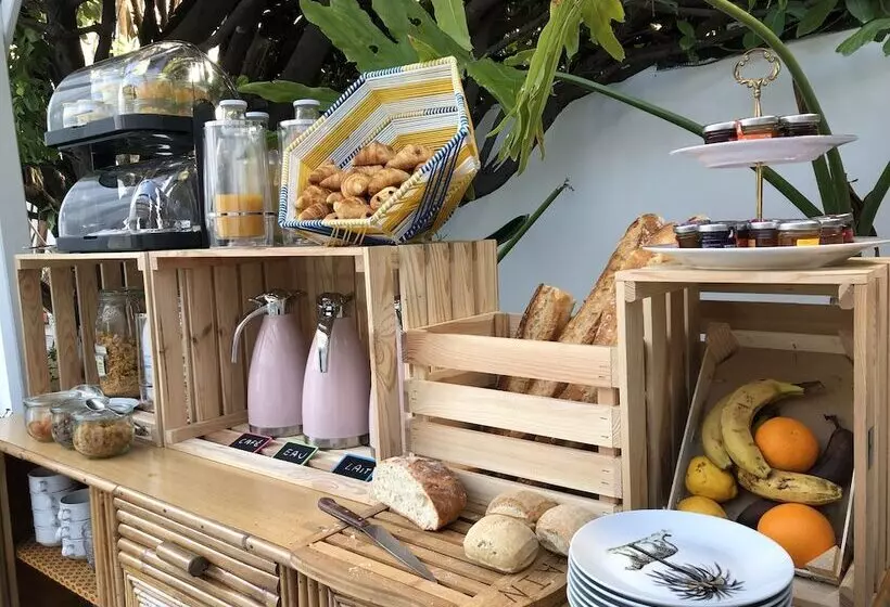 Fotos del hotel Hôtel Mademoiselle:  14