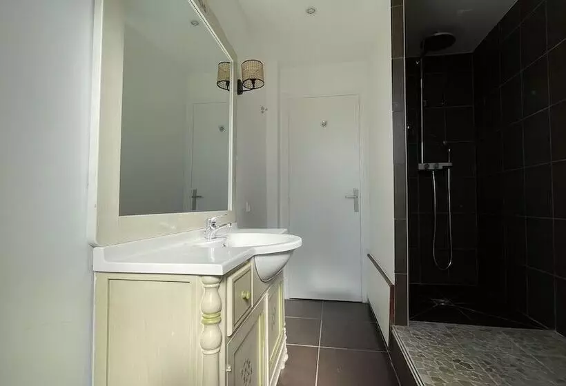 Fotos del hotel Hôtel Mademoiselle:  18