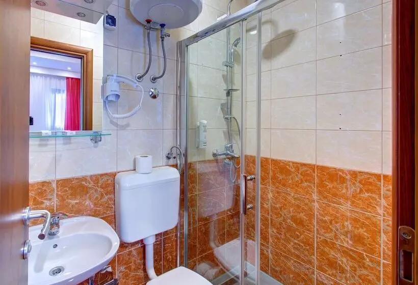 Fotos del hotel Pansion Villa Nur:  10