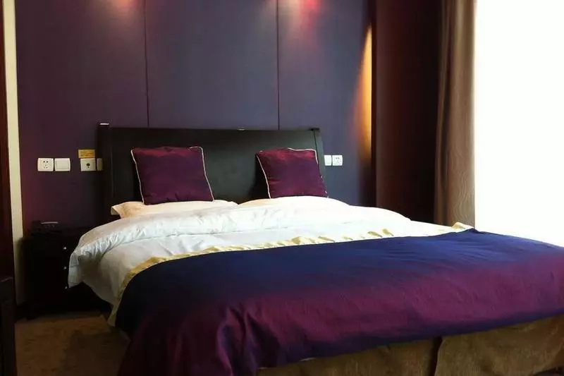 Fotos del hotel New Space Time Ruili:  9