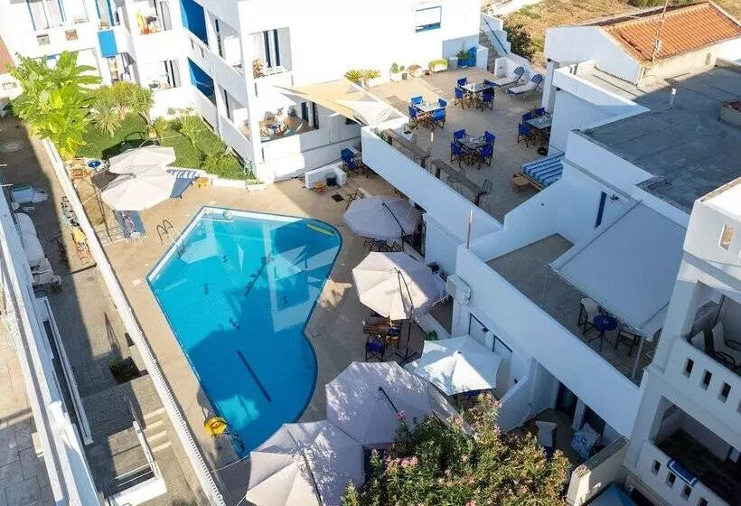 Fotos del hotel Fiore Di Candia:  7