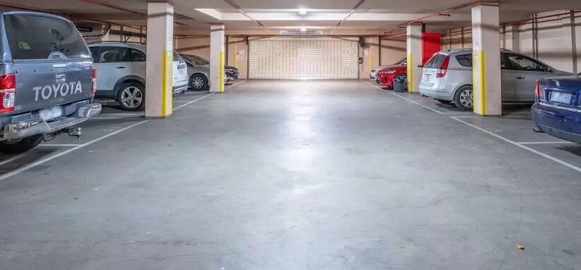 Fotos del hotel Clocktower Apartment:  7