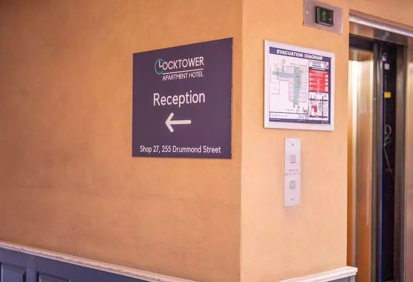 Fotos del hotel Clocktower Apartment:  3