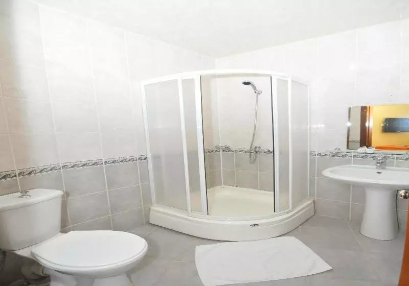 Fotos del hotel Kichik Gala:  5