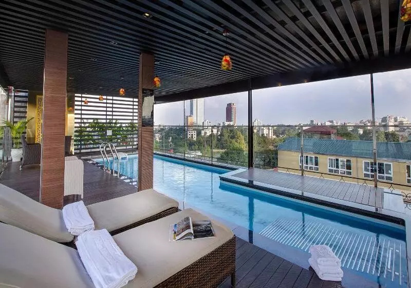 Fotos del hotel Golden Lotus Luxury:  3