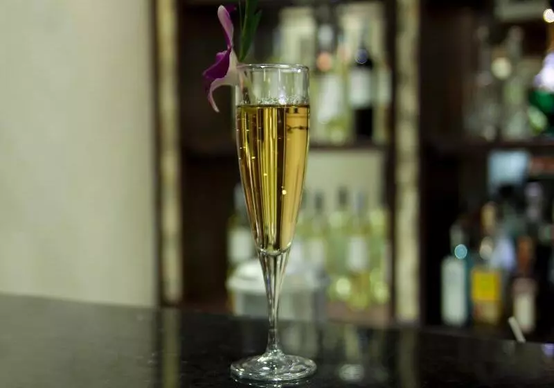 Fotos del hotel Golden Lotus Luxury:  9