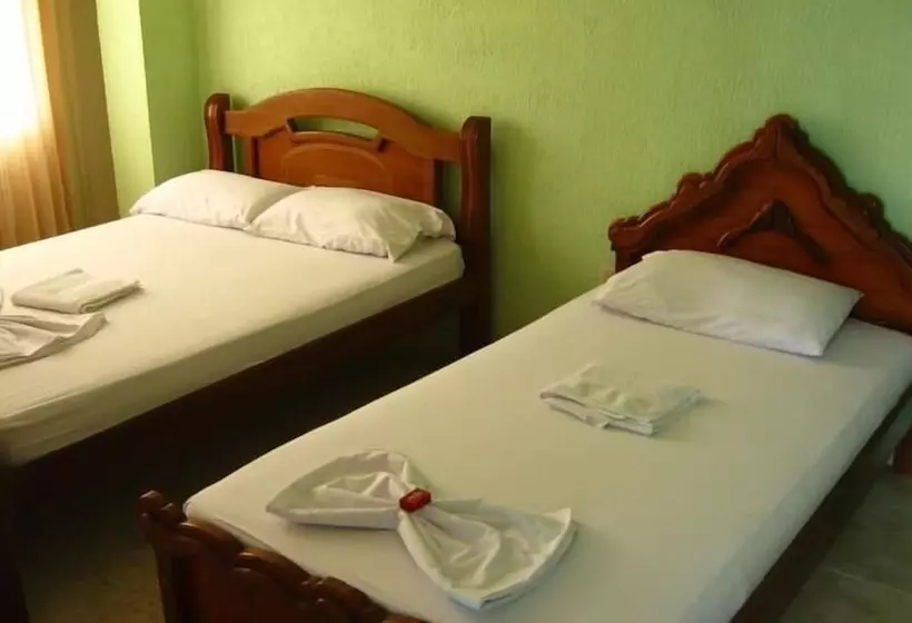 Fotos del hotel La Casa Del Turista:  2