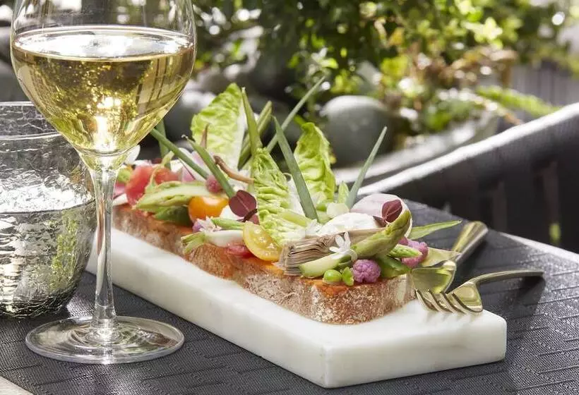 Fotos del hotel Le Cinq Codet:  24