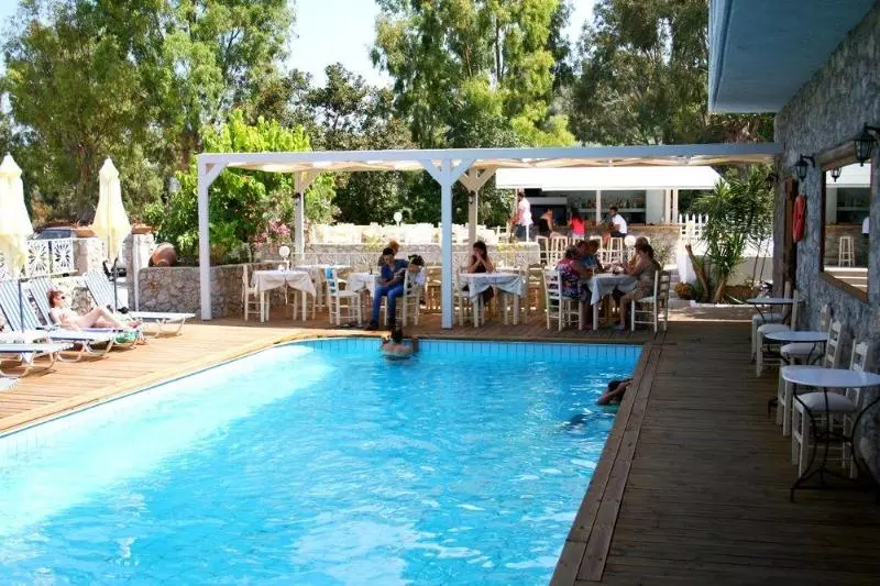 Fotos del hotel Naiades Almiros River:  11