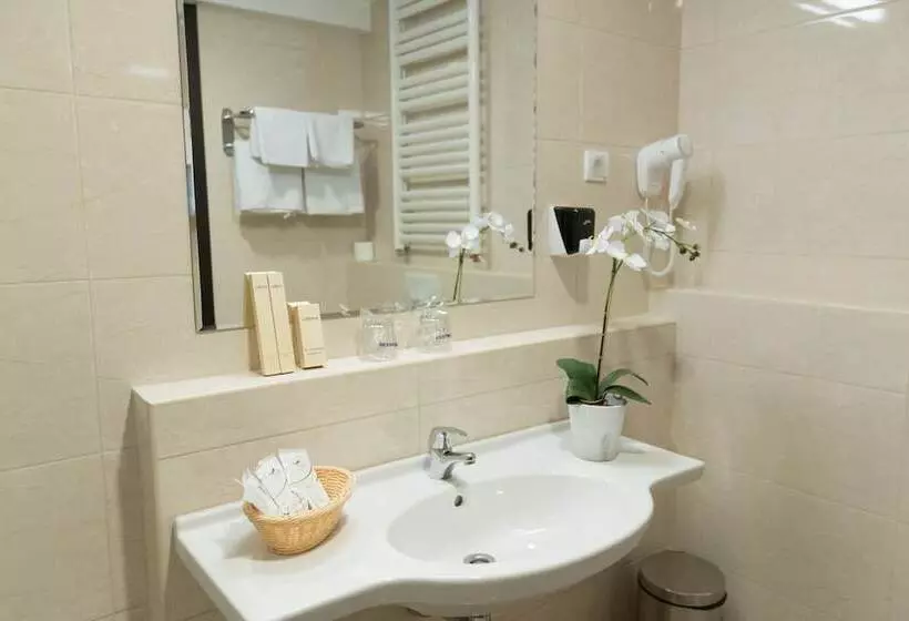 Fotos del hotel New City  & Restaurant Niš:  19