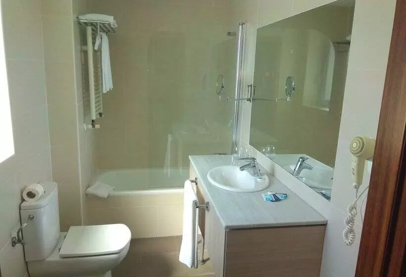 Fotos del hotel Balneario De Gravalos:  12