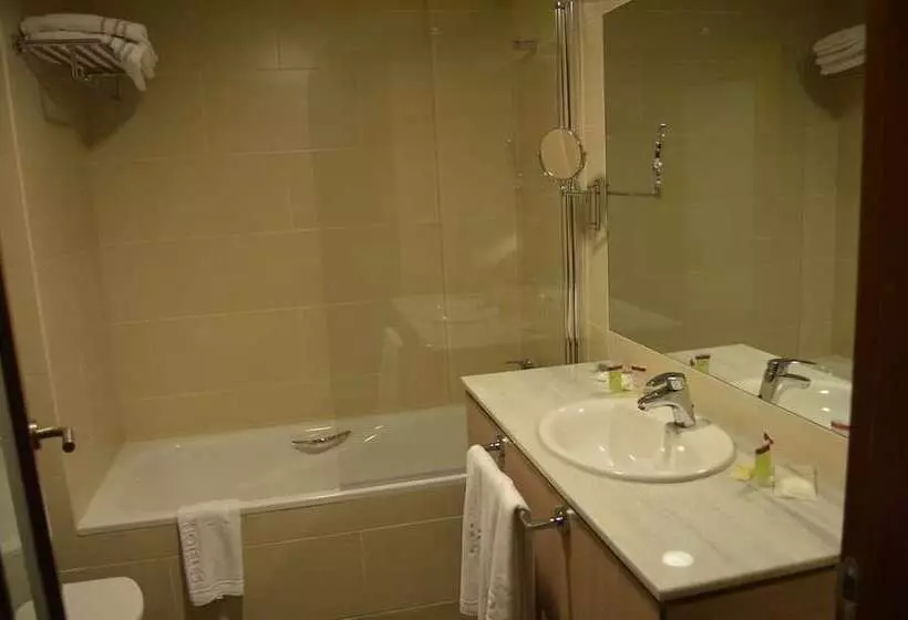 Fotos del hotel Balneario De Gravalos:  7