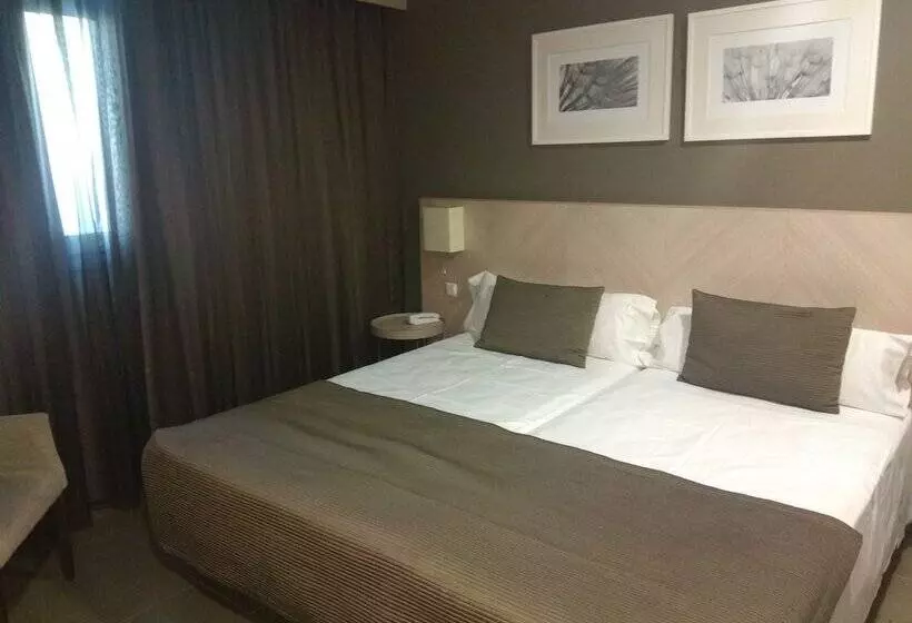Fotos del hotel Balneario De Gravalos:  22