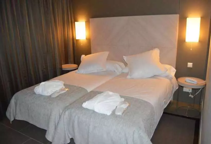 Fotos del hotel Balneario De Gravalos:  18