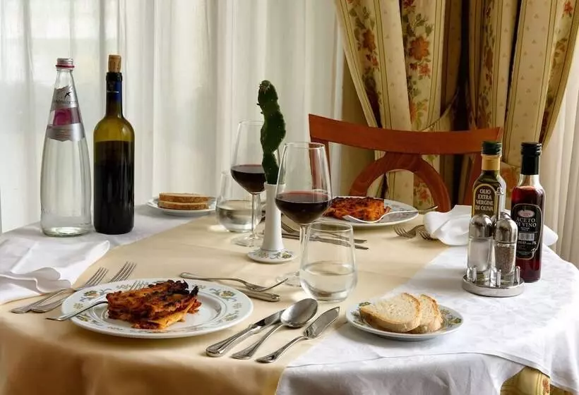 Fotos del hotel Capri & Residence:  14