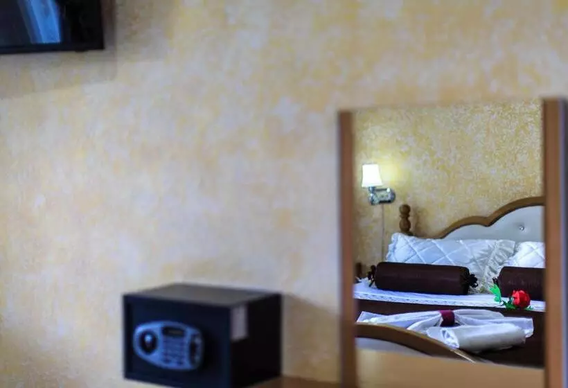 Fotos del hotel Hoti:  2