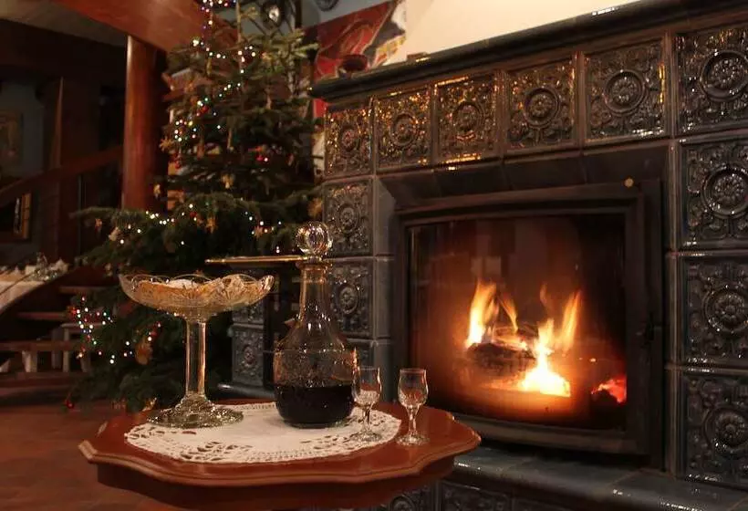 Fotos del hotel Ekosamotnia:  5