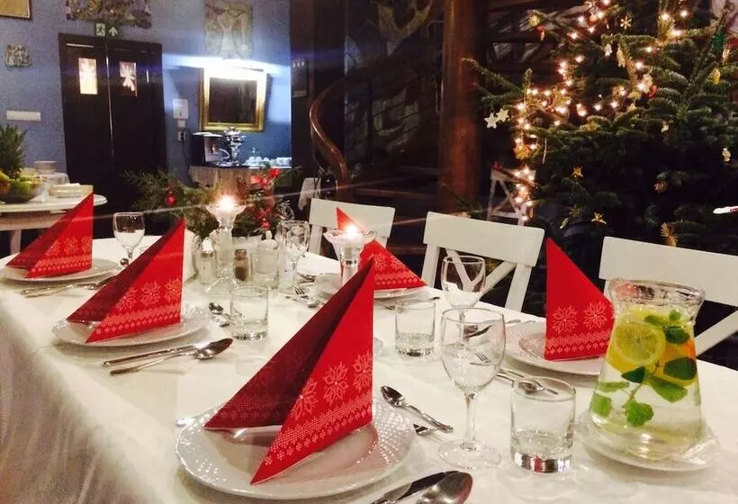 Fotos del hotel Ekosamotnia:  2