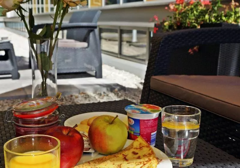 Fotos del hotel Forza:  6