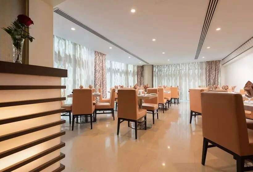 Fotos del hotel Landmark Premier:  27