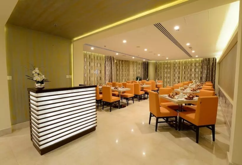 Fotos del hotel Landmark Premier:  39
