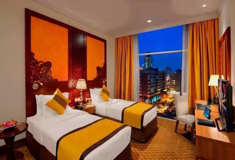 Fotos del hotel Landmark Premier:  58