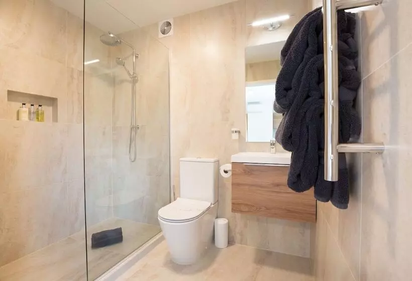 Fotos del hotel Lomond Lodge Motel & Apartments:  5