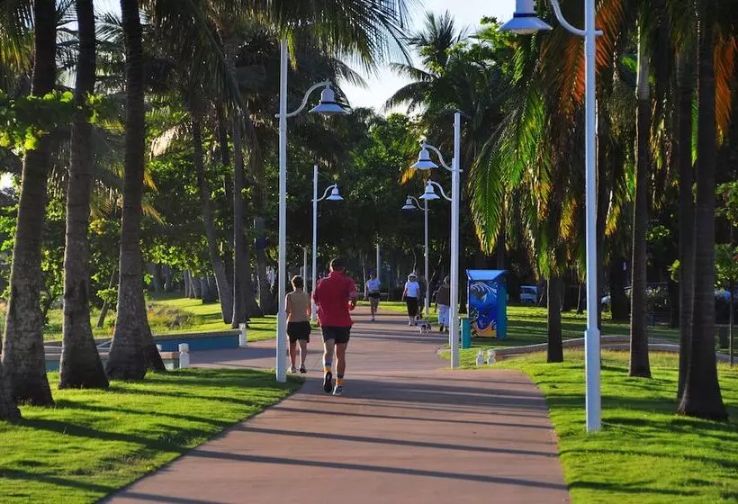 Fotos del hotel Aquarius On The Beach:  5