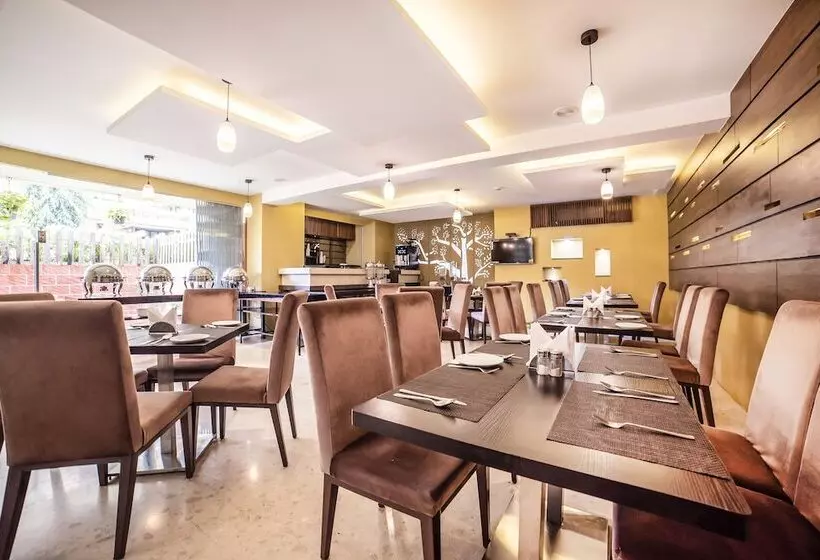 Fotos del hotel Fab Prime Koregaon Park:  14