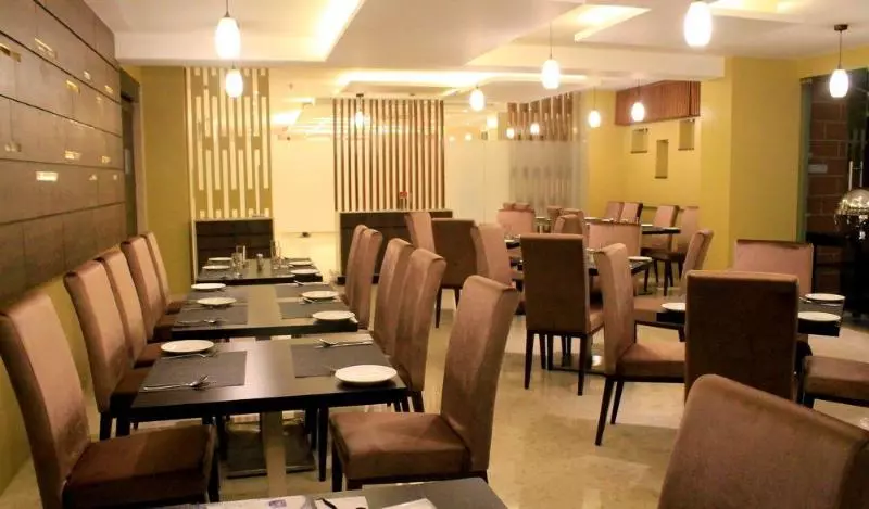 Fotos del hotel Fab Prime Koregaon Park:  5