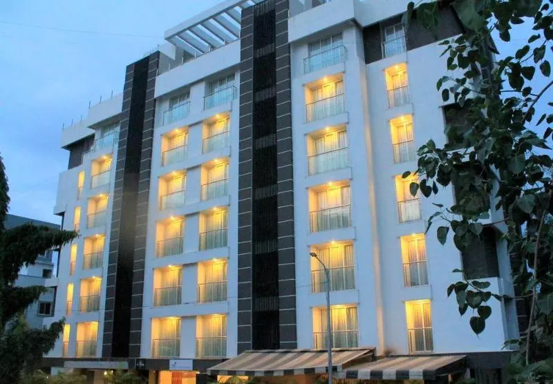 Fotos del hotel Fab Prime Koregaon Park:  7