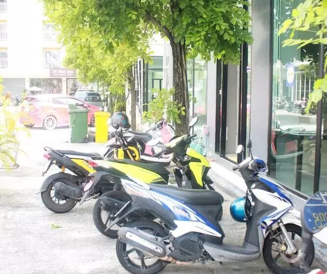 Fotos del hotel Holiday Home Patong:  15