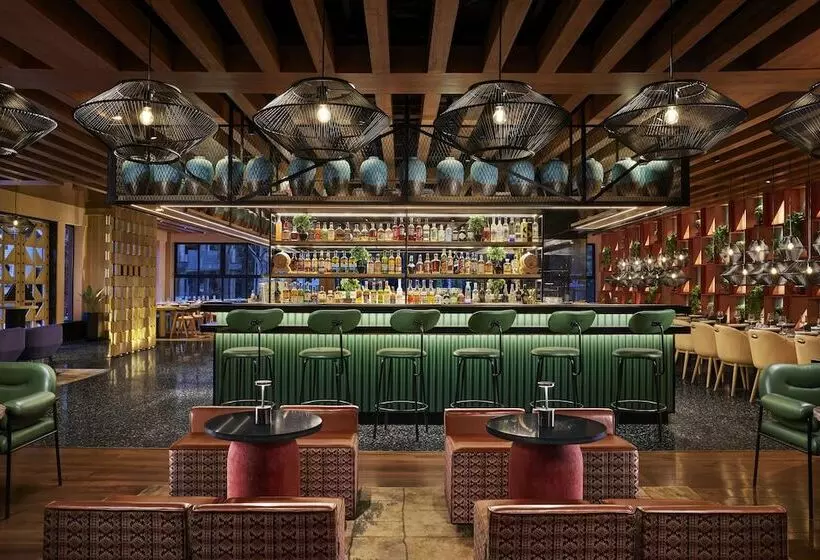 Fotos del hotel James:  6