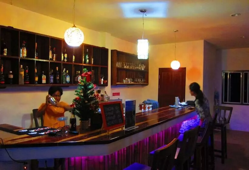 Fotos del hotel Koh Tao Toscana:  8