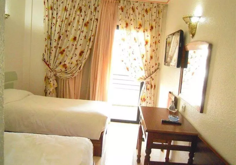 Fotos del hotel Majliss:  21