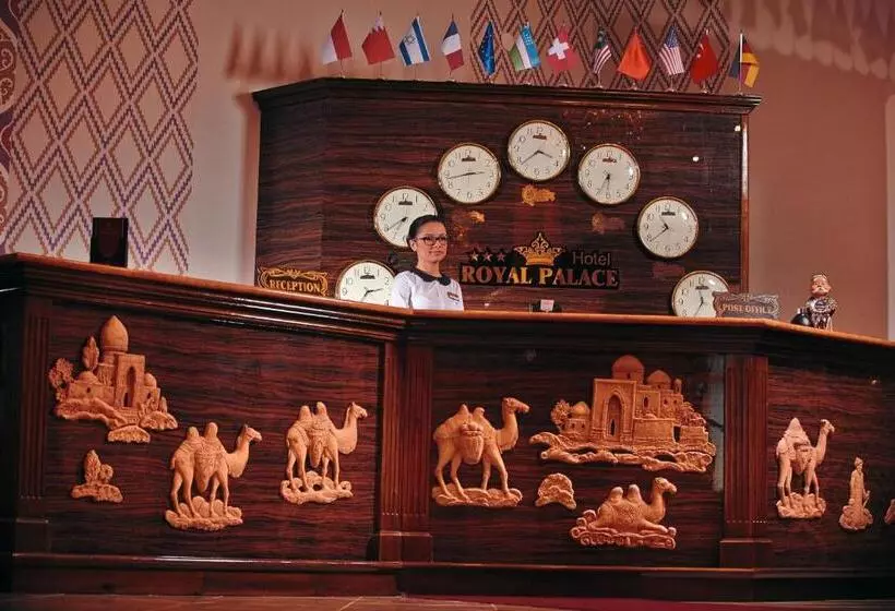 Fotos del hotel Royal Palace:  6