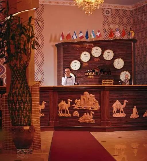 Fotos del hotel Royal Palace:  4