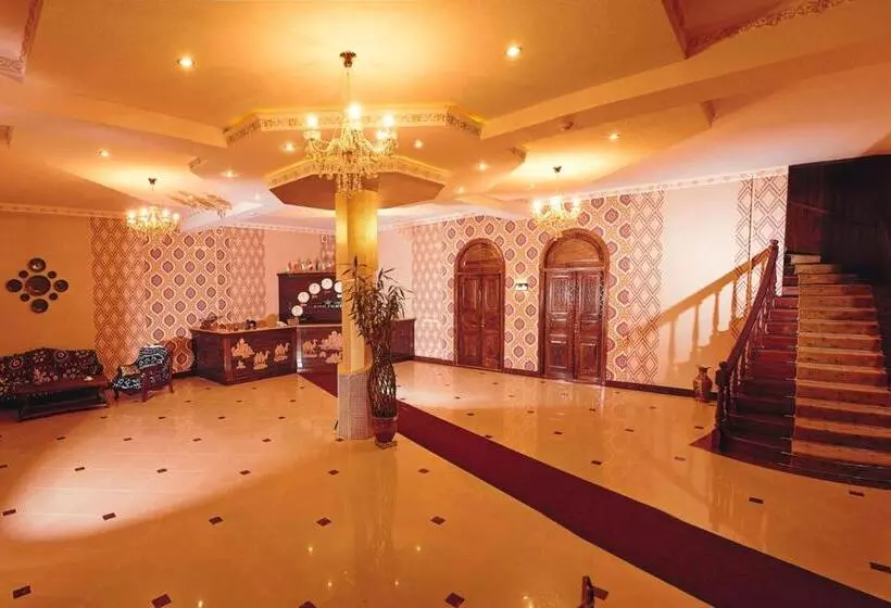 Fotos del hotel Royal Palace:  3