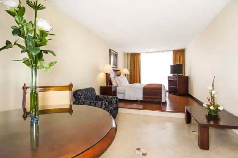 Fotos del hotel 51 Plaza:  14