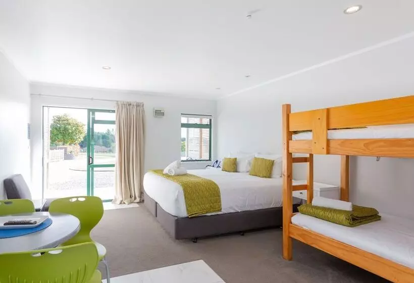 Fotos del hotel Lake Taupo Holiday Resort:  15