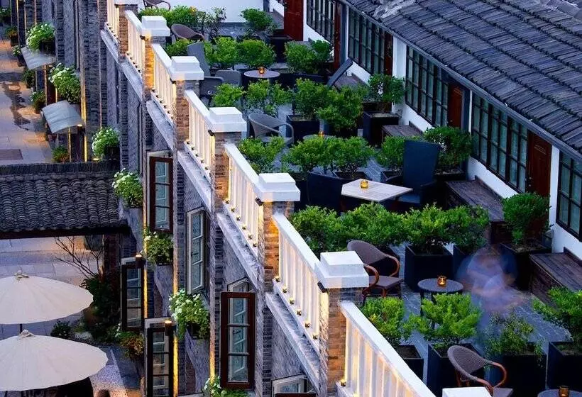 Fotos del hotel Relais & Chateaux Chaptel Hangzhou:  6