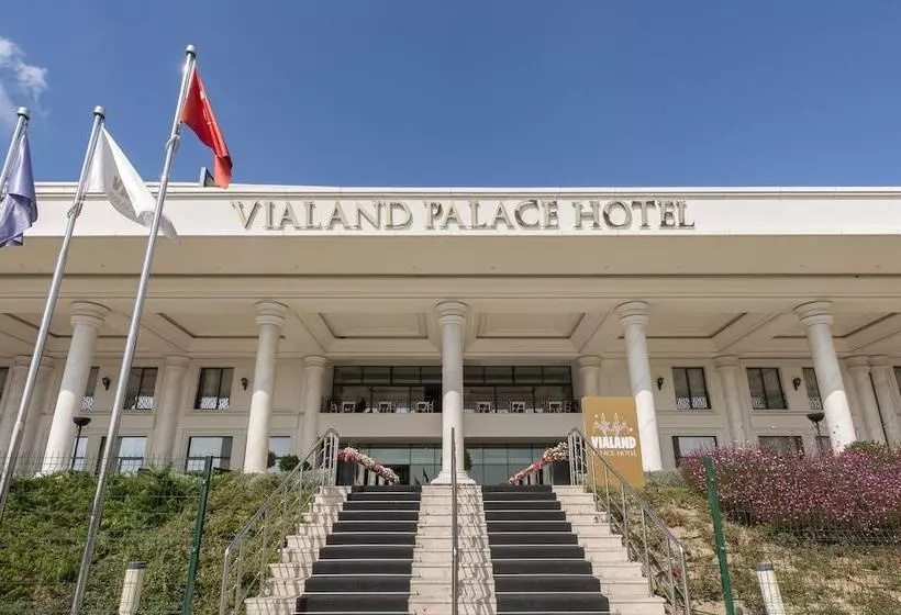 Isfanbul Holiday Home & Suites